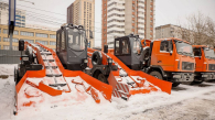 Новосибирск получил более 40 единиц новой уборочной техники