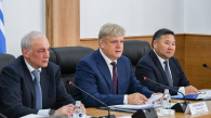 Полпред Серышев обсудил национальную политику с первыми лицами Сибири