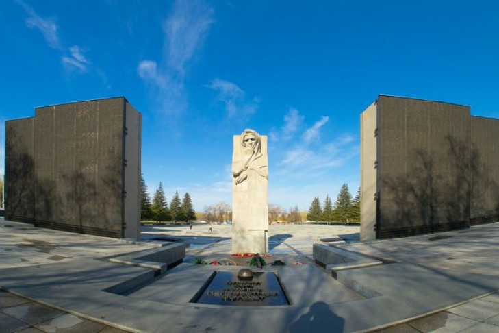 Три тысячи рублей заплатит новосибирец за видео над Монументом Славы 