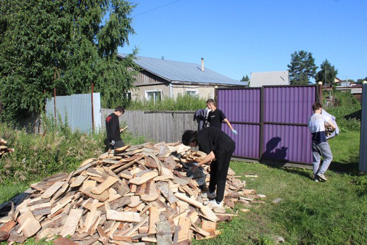 Матери участника СВО помогли волонтеры в Куйбышеве