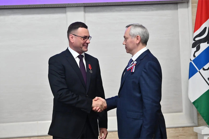 наг2.jpg
