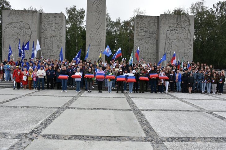 YLWaLJ7Pqlk.jpg YLWaLJ7Pqlk.jpg