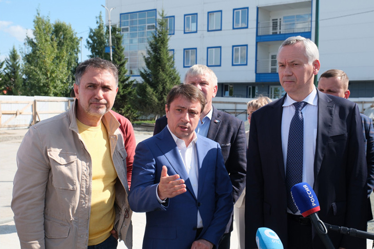 фото пресс-службы правительства НСо