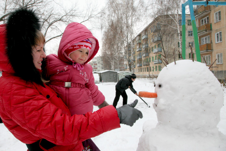 К Новосибирску приближается волна тепла и снегопады