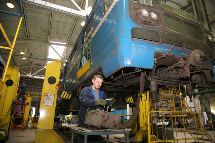 Собранные в Новосибирске вагоны метро обойдутся дешевле на 15 млн